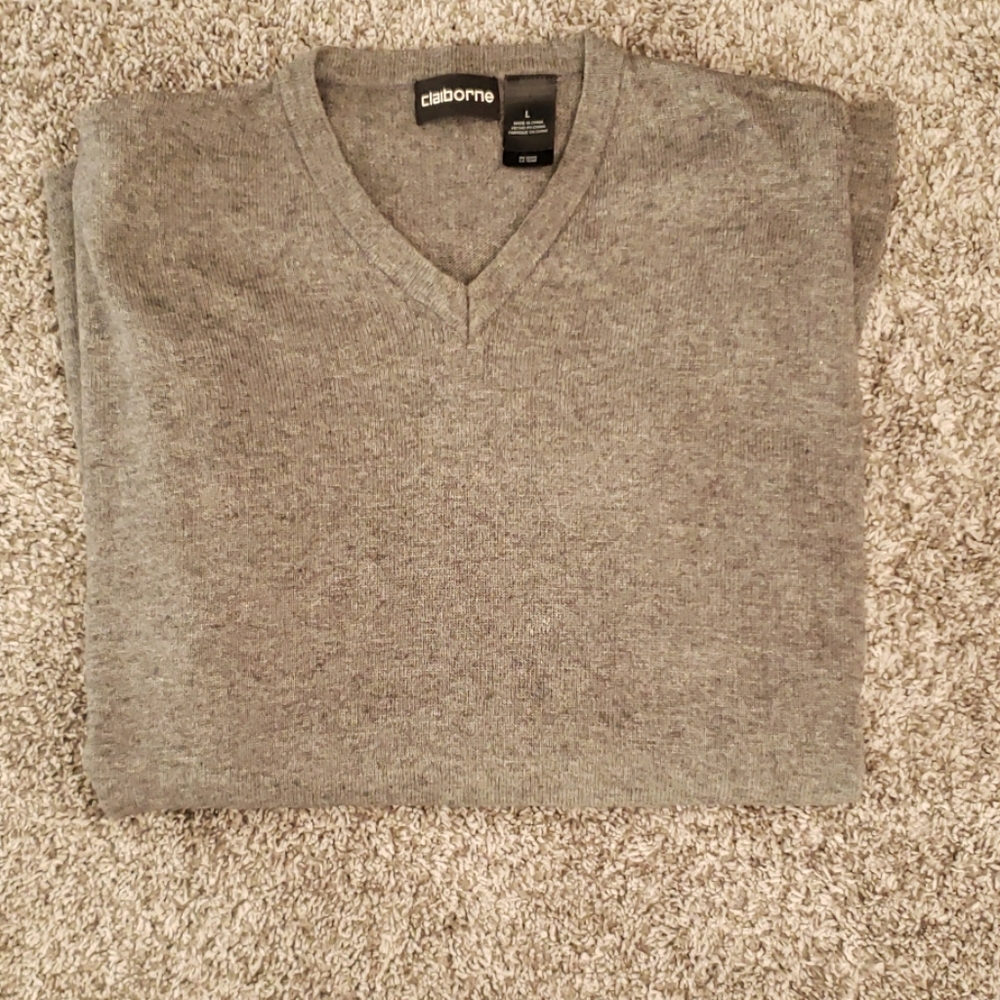 Claiborne mens sweater
